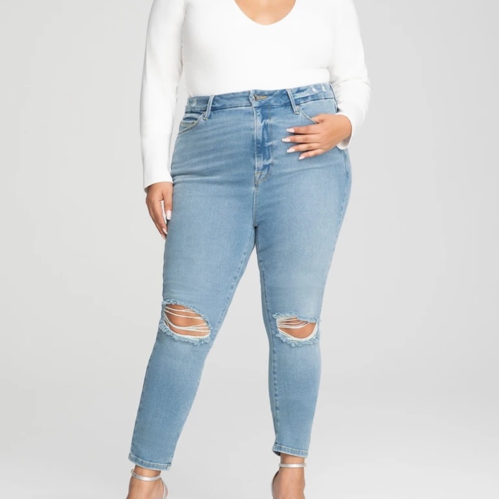 GOOD AMERICAN Size 20 Good Legs Crop Jeans NEW